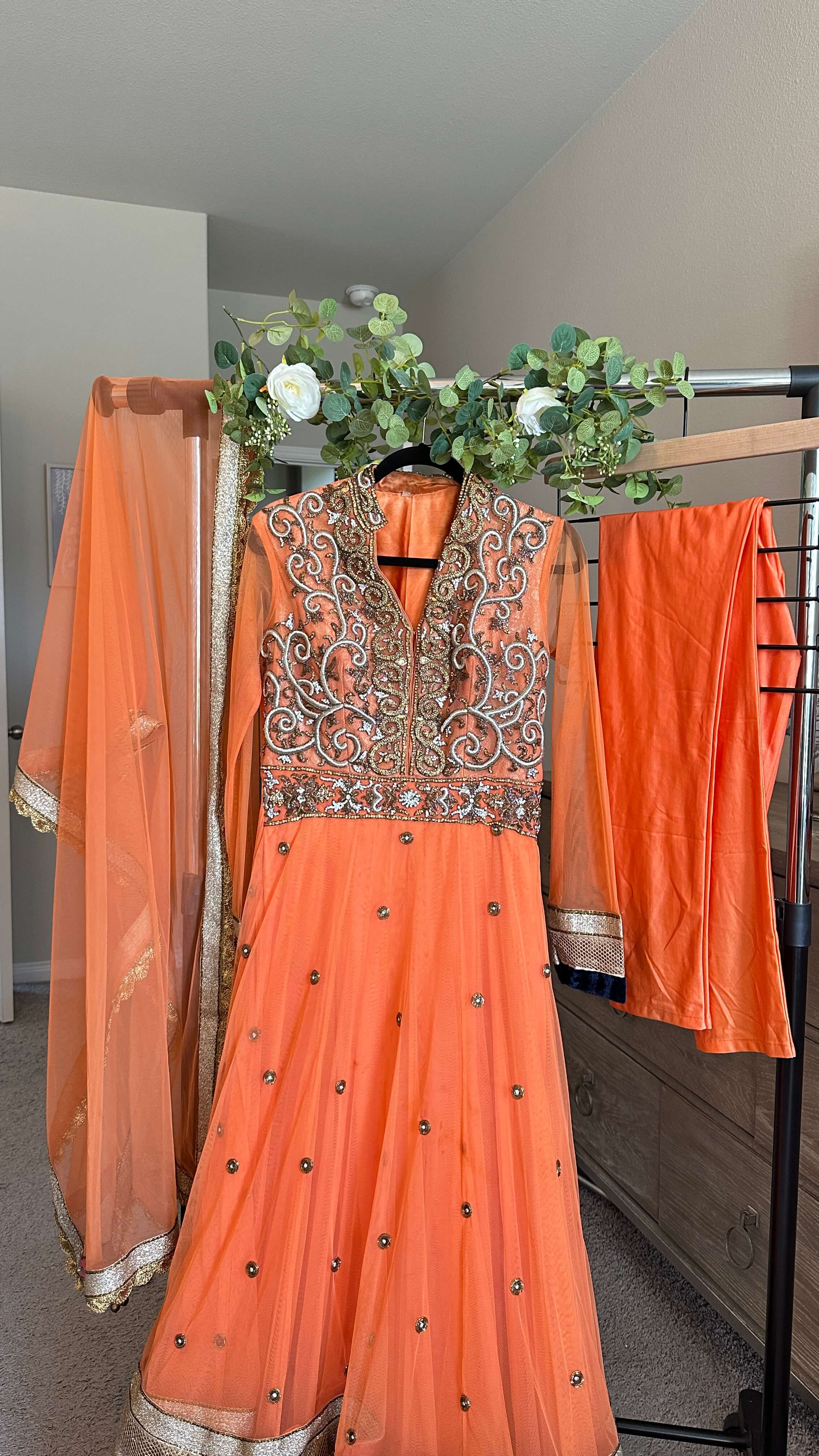 https://desithrift.com/storage/photos/10596/681c35fcd6e1d.jpg