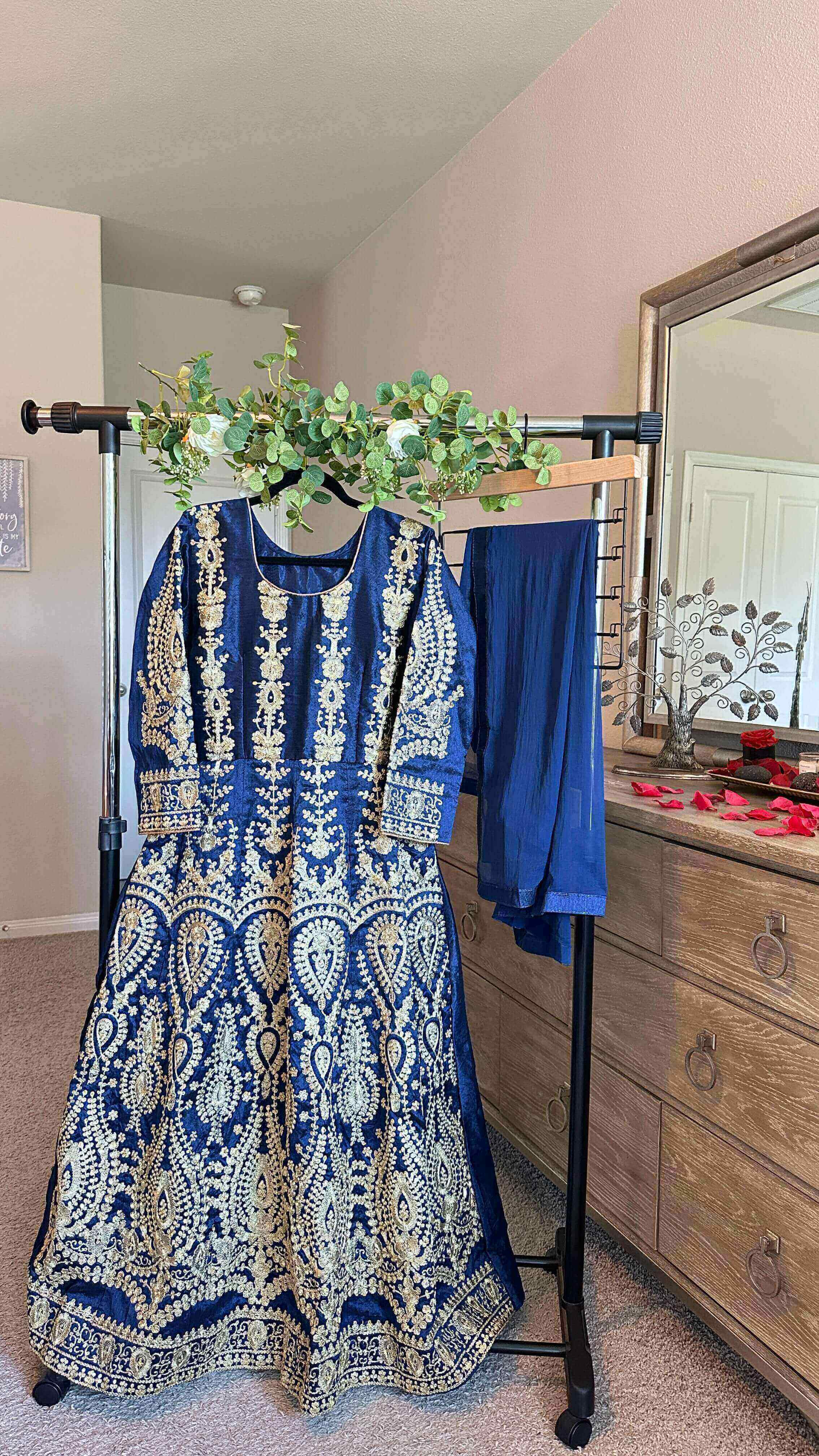 https://desithrift.com/storage/photos/10596/681c51cfc84bf.jpg