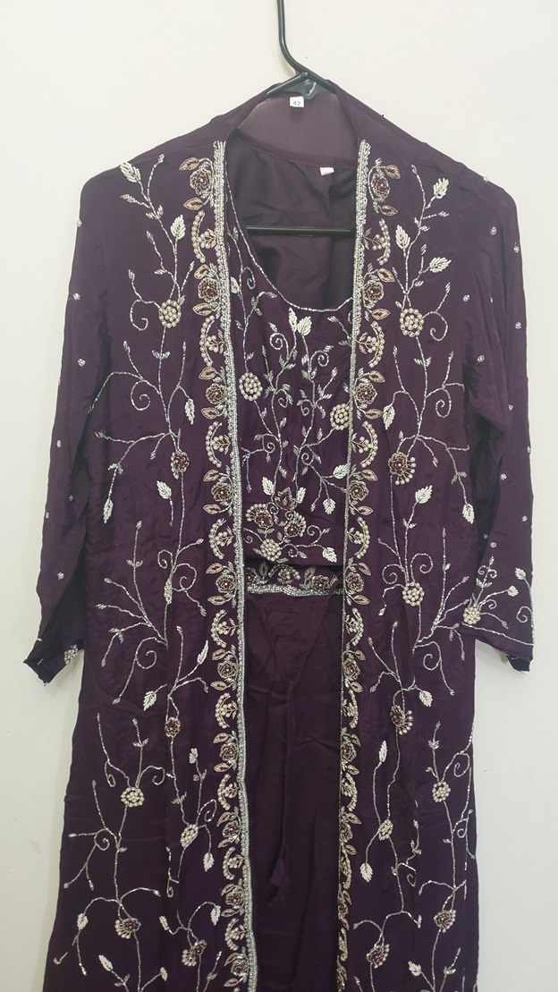 https://desithrift.com/storage/photos/4177/673665b6daffb.jpg
